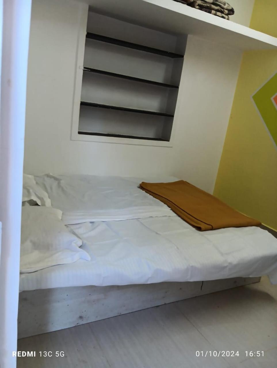 Bns Village Resort โกลลีฮิลส์ ภายนอก รูปภาพ